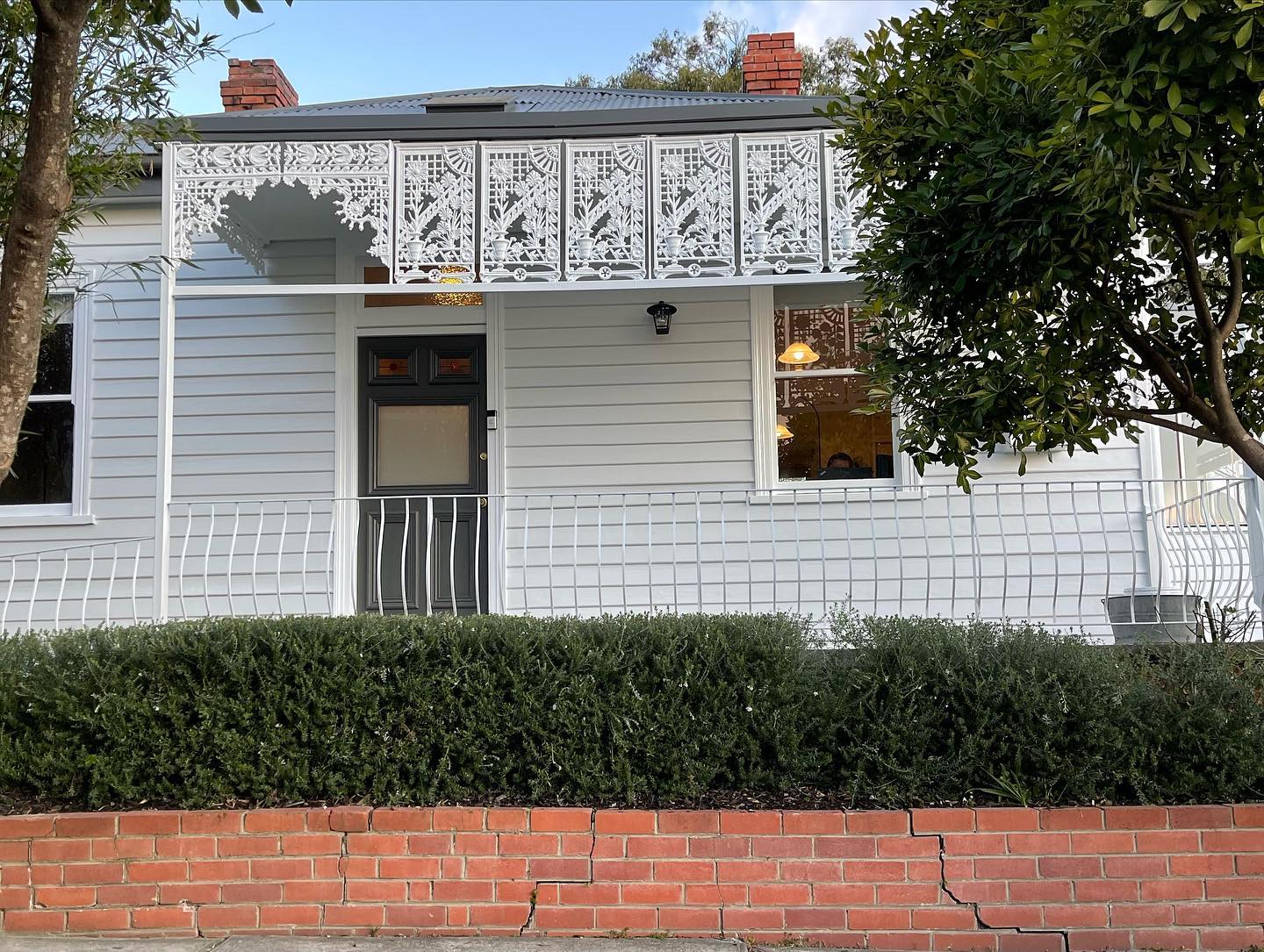 heritage home painting Hobart weatherboard cottage