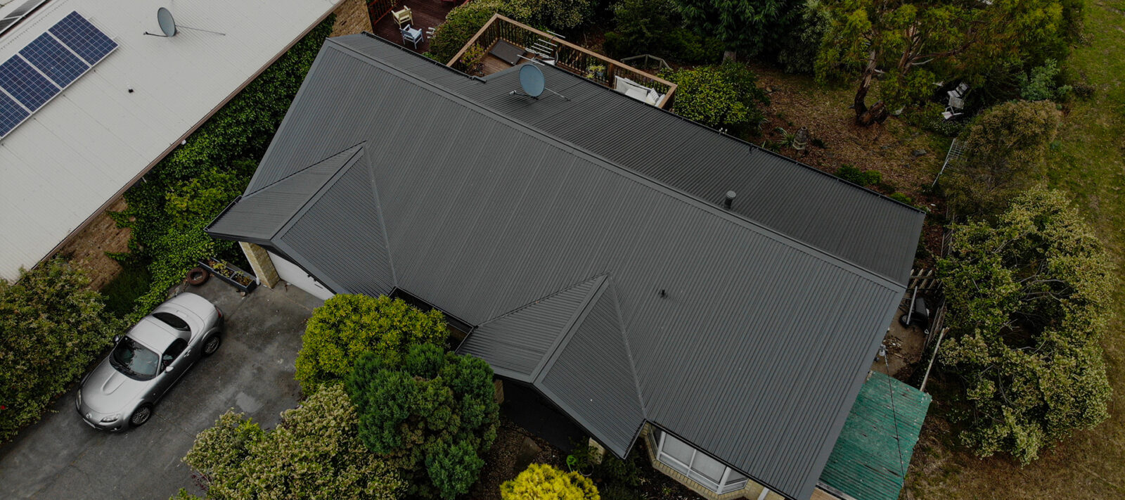 roof painting Hobart before and after Colorbond repaint